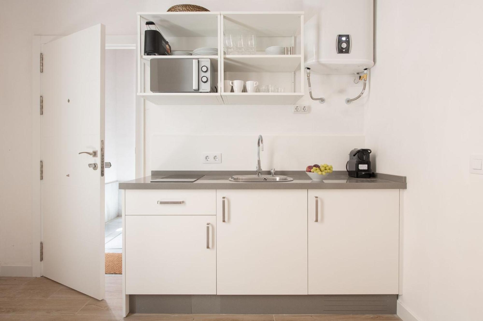 Santa Ana 18 Suite Apartments Sevilla Bagian luar foto